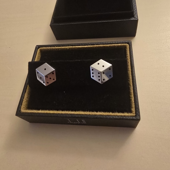 Dunhill silver dice cufflinks - Picture 3 of 5